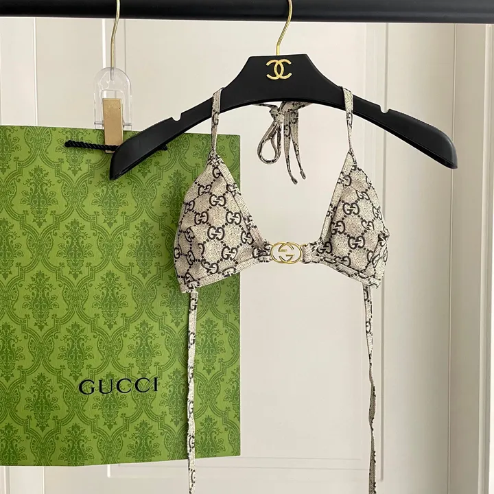 スーパーコピー グッチ 水着