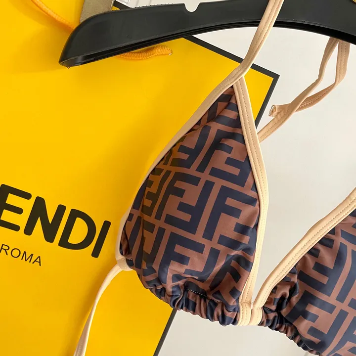 スーパーコピー フェンディ 水着