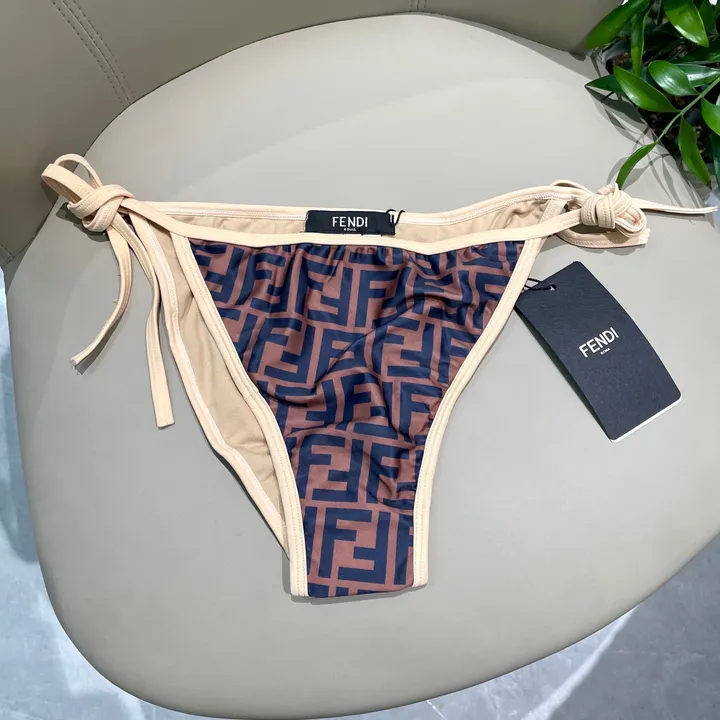 スーパーコピー フェンディ 水着