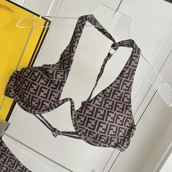 スーパーコピー フェンディ 水着