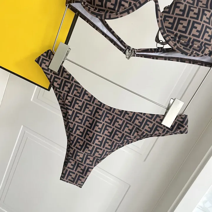 スーパーコピー フェンディ 水着