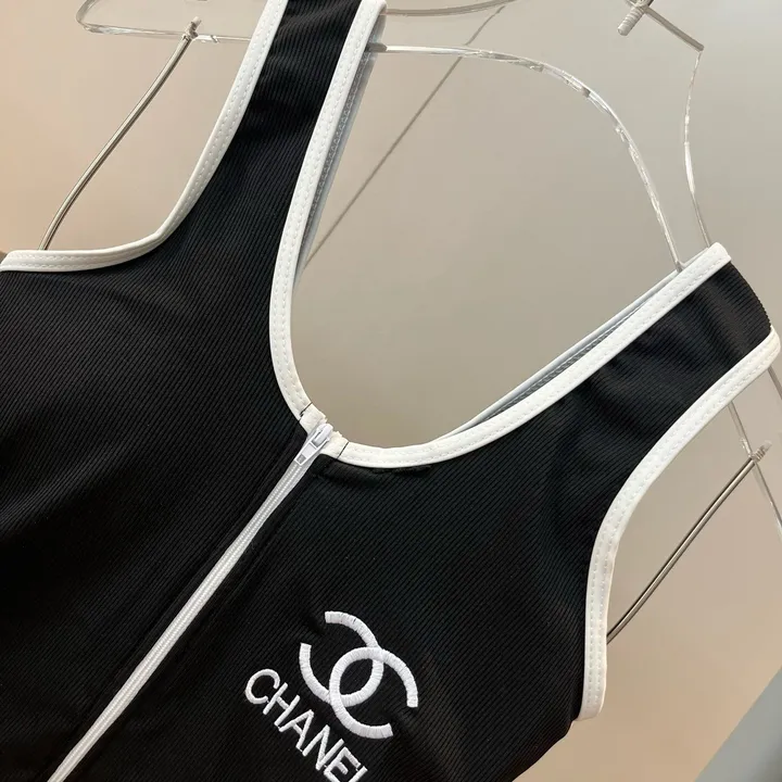 スーパーコピー シャネル 水着