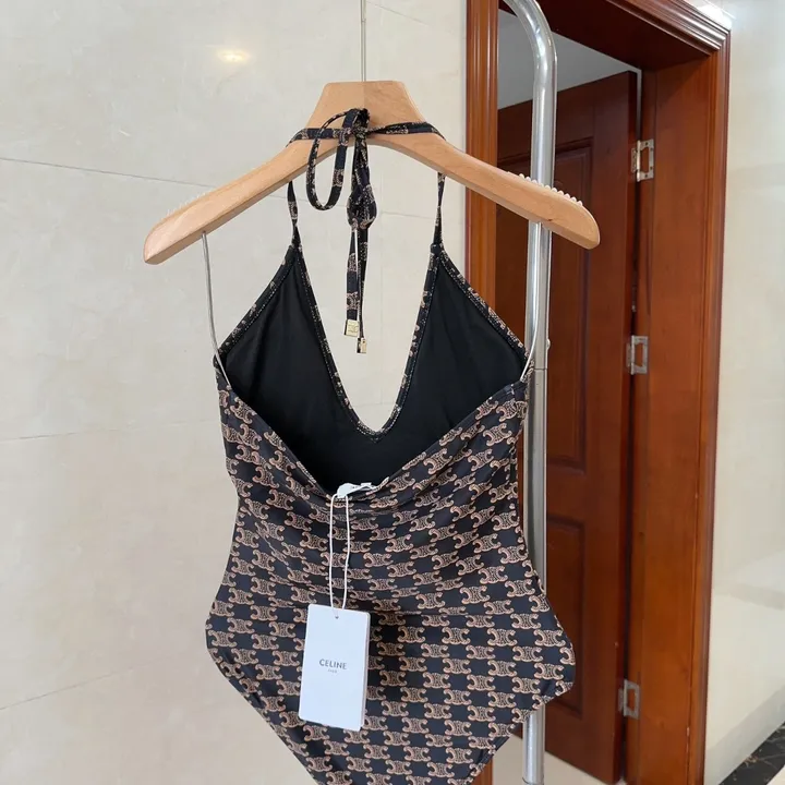 スーパーコピー セリーヌ 水着