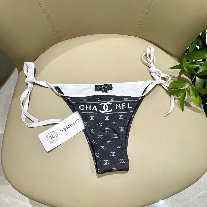 スーパーコピー シャネル 水着