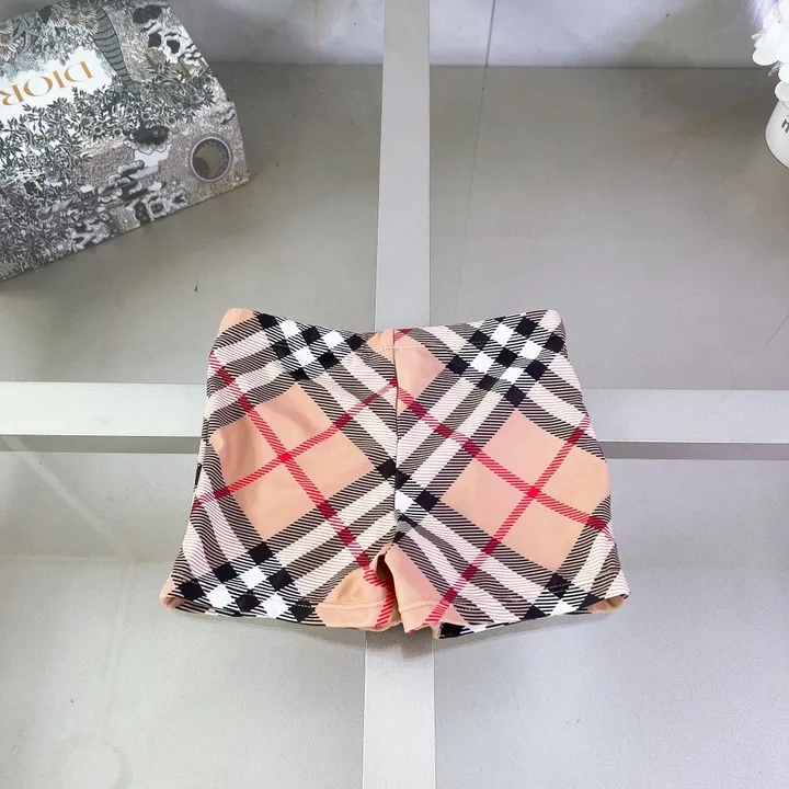 スーパーコピー バーバリー ス 水着