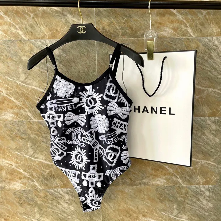 スーパーコピー シャネル 水着
