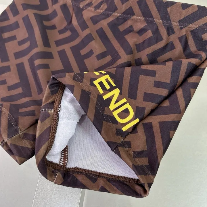 スーパーコピー フェンディ 水着