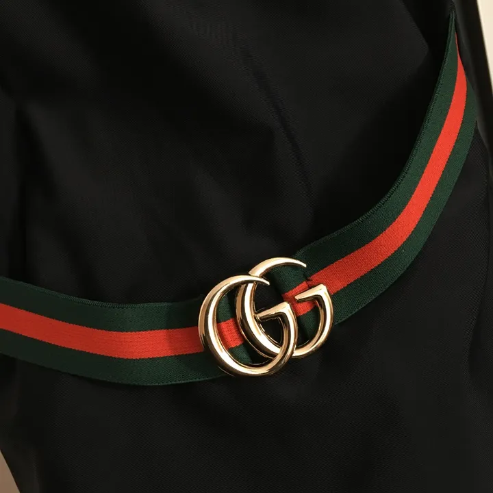 スーパーコピー グッチ 水着