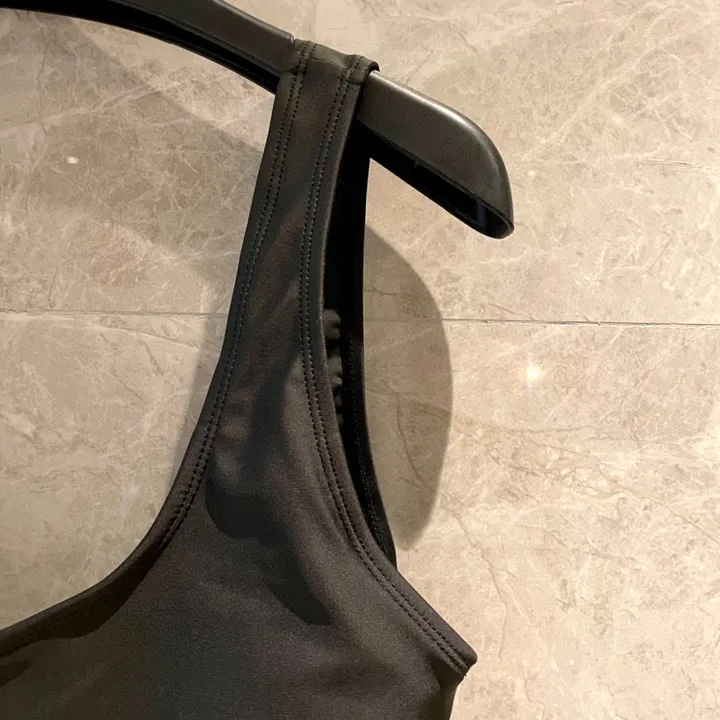 スーパーコピー シャネル 水着