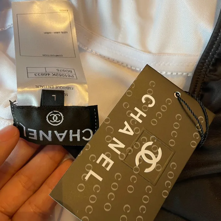 スーパーコピー シャネル 水着