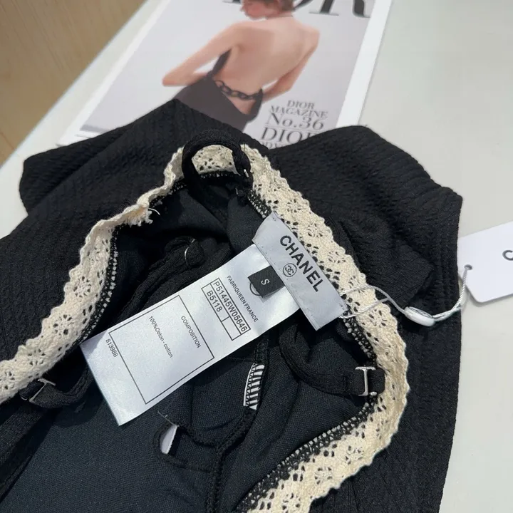 スーパーコピー シャネル 水着