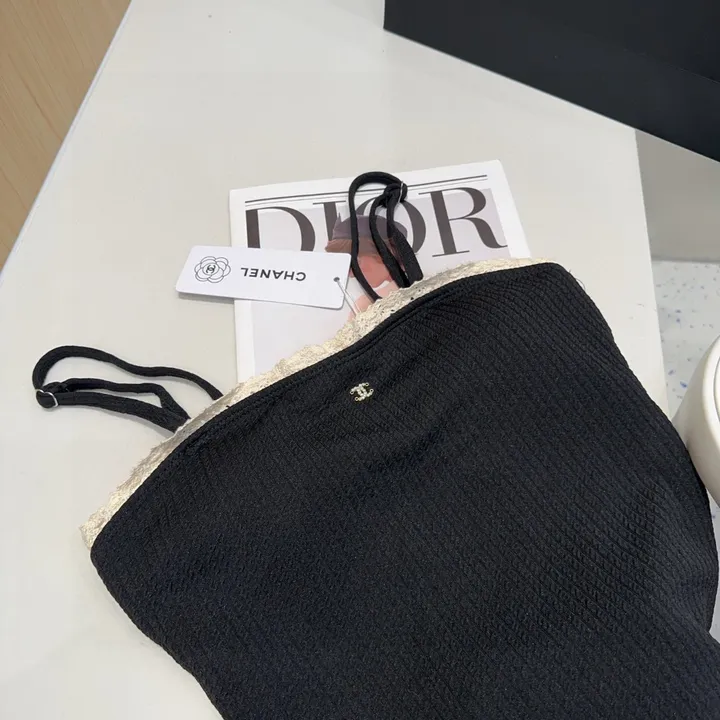 スーパーコピー シャネル 水着