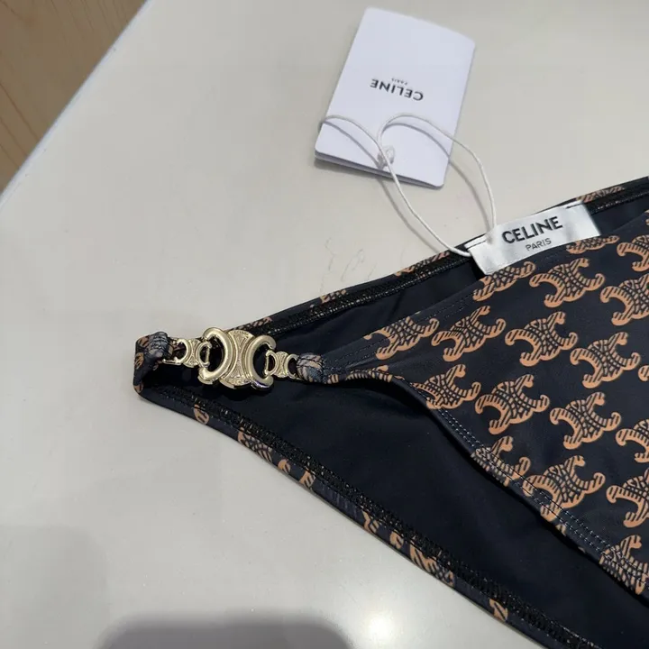 スーパーコピー セリーヌ 水着