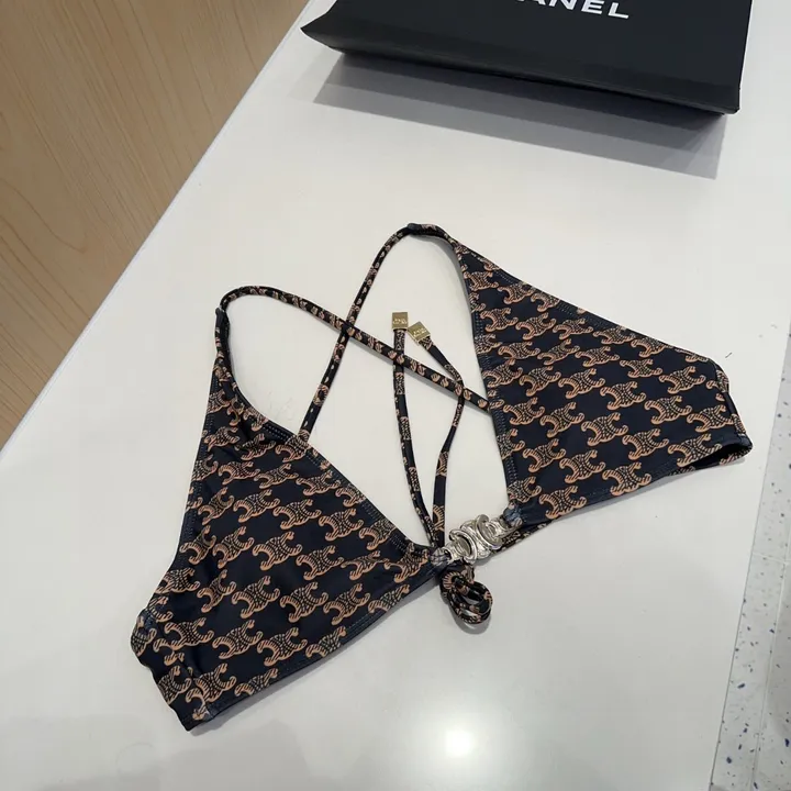 スーパーコピー セリーヌ 水着