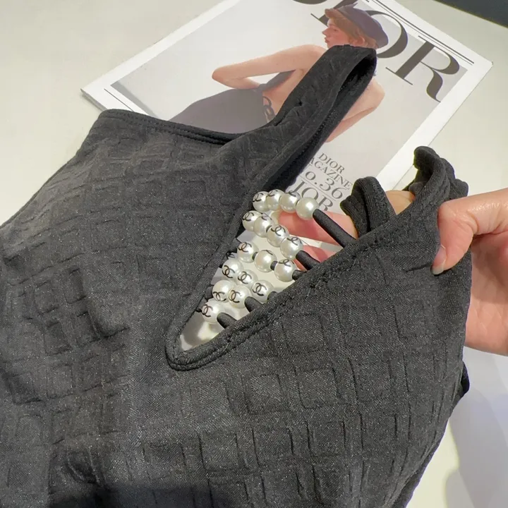 スーパーコピー シャネル 水着