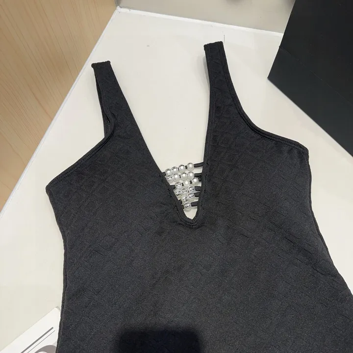 スーパーコピー シャネル 水着