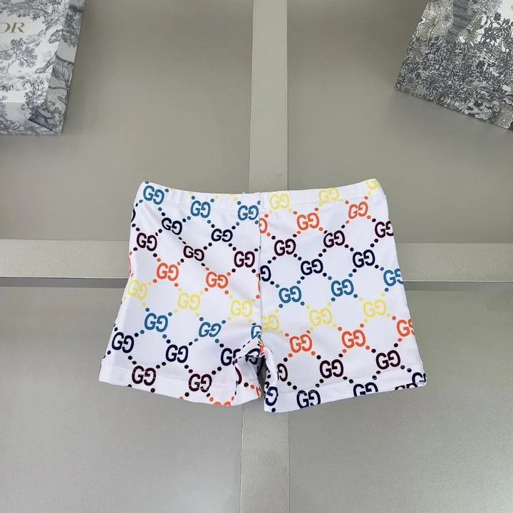 スーパーコピー グッチ 水着