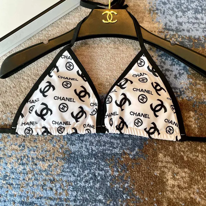 スーパーコピー シャネル 水着