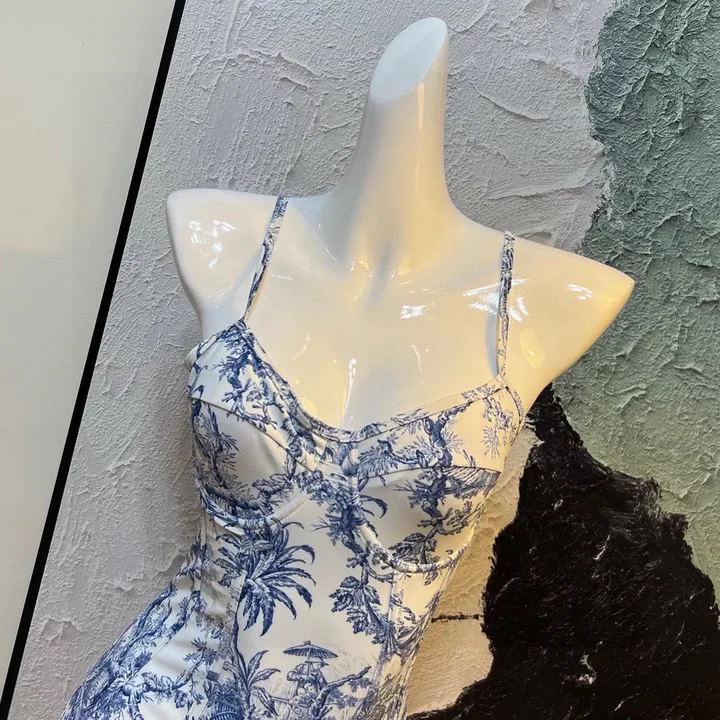 スーパーコピー ディオール 水着