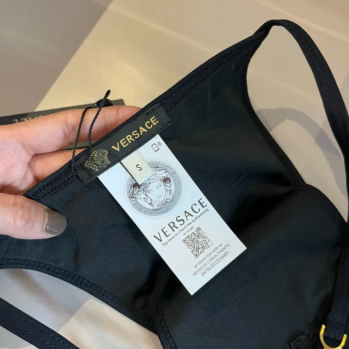 スーパーコピー ヴェルサーチ 水着