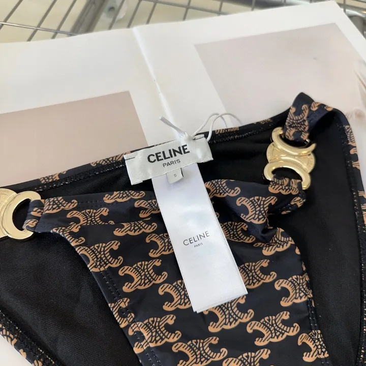 スーパーコピー セリーヌ 水着