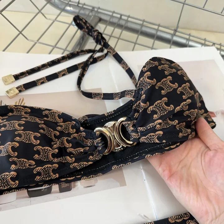 スーパーコピー セリーヌ 水着