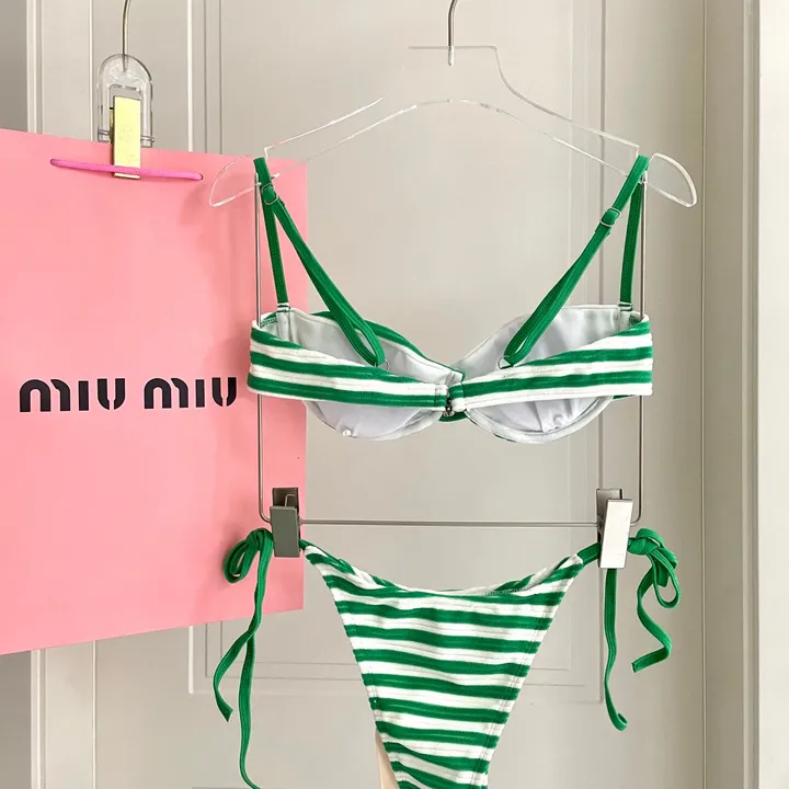 スーパーコピー ミュウミュウ 水着