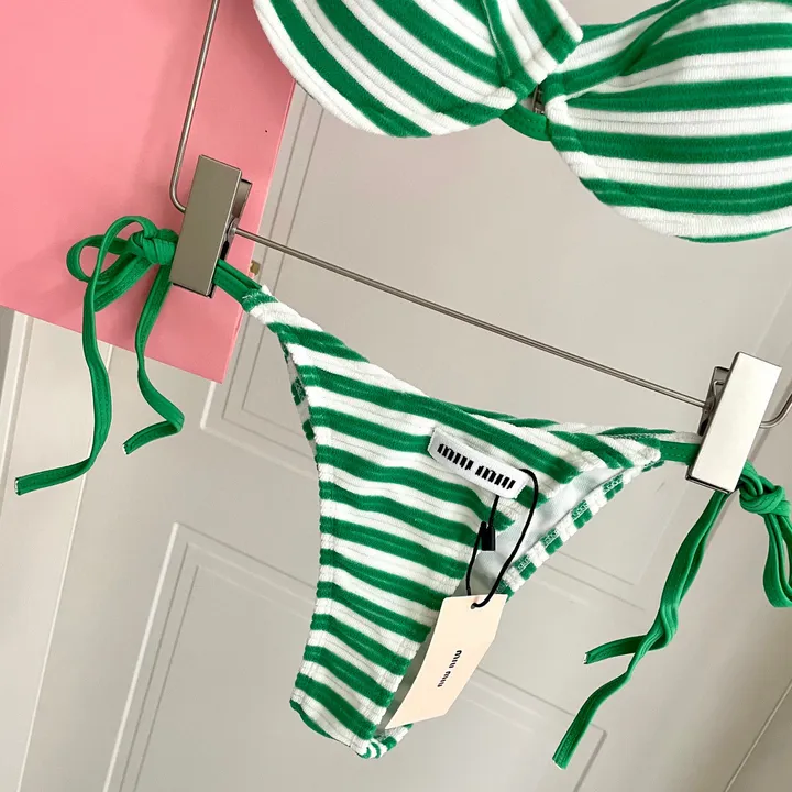 スーパーコピー ミュウミュウ 水着