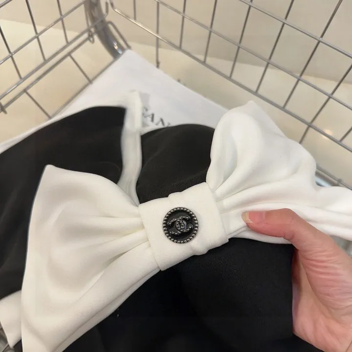 スーパーコピー シャネル 水着