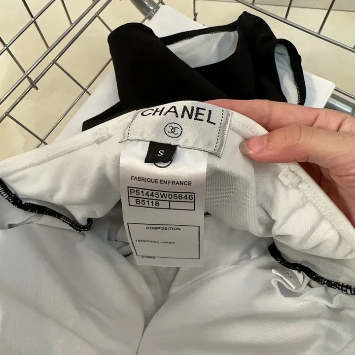 スーパーコピー シャネル 水着