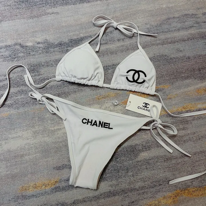 スーパーコピー シャネル 水着