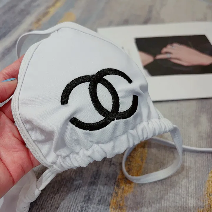 スーパーコピー シャネル 水着