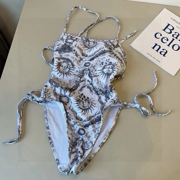 スーパーコピー ディオール 水着