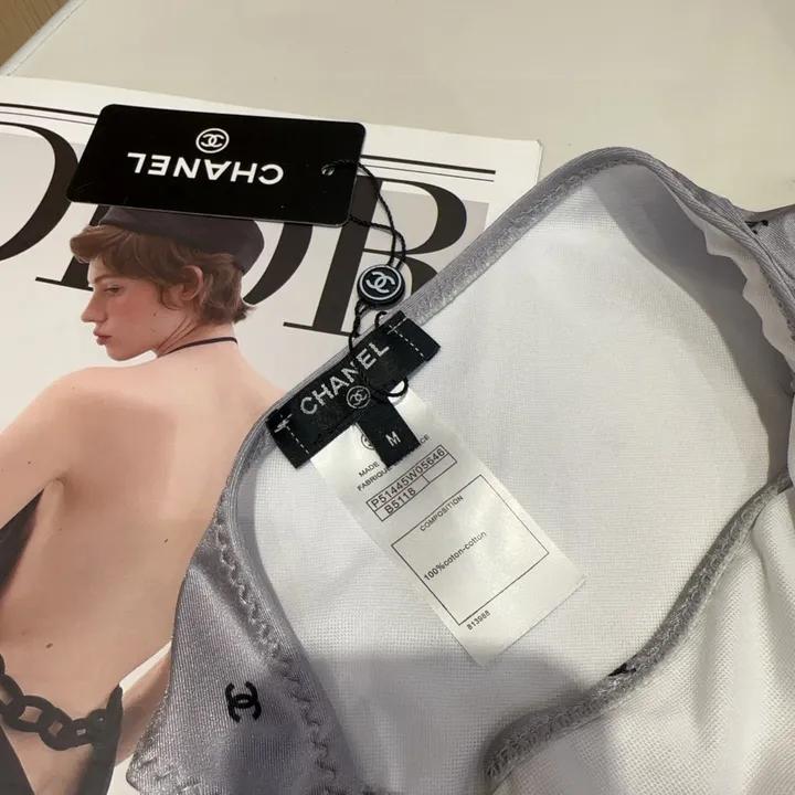 スーパーコピー シャネル 水着