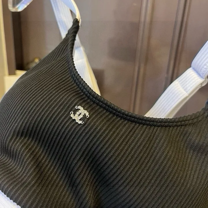 スーパーコピー シャネル 水着