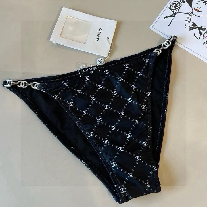 スーパーコピー シャネル 水着