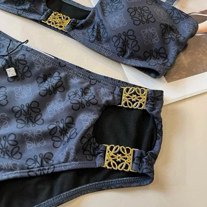 スーパーコピー ロエベ 水着