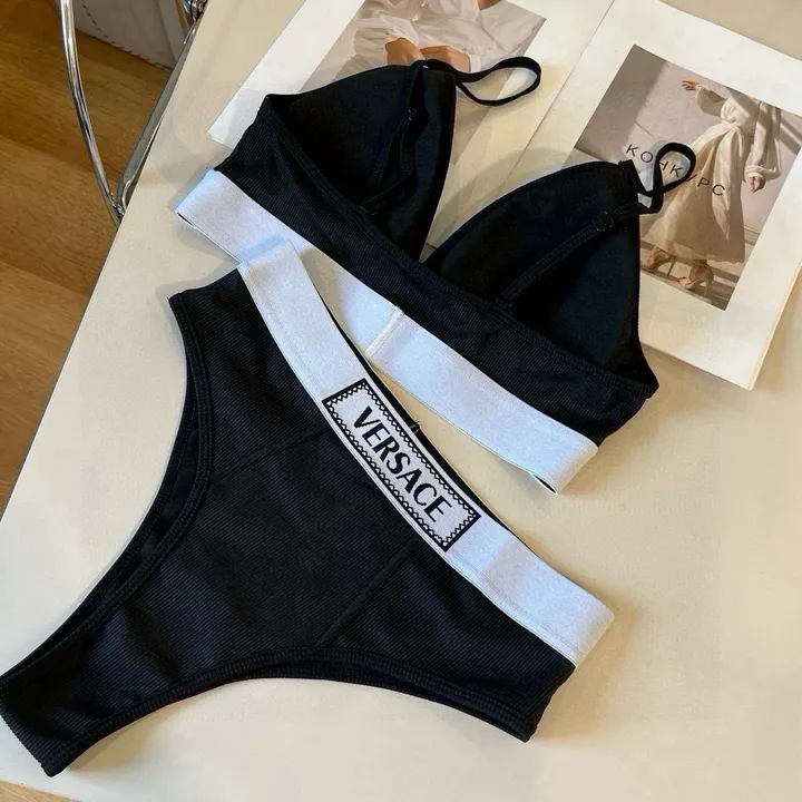 スーパーコピー ヴェルサーチ 水着