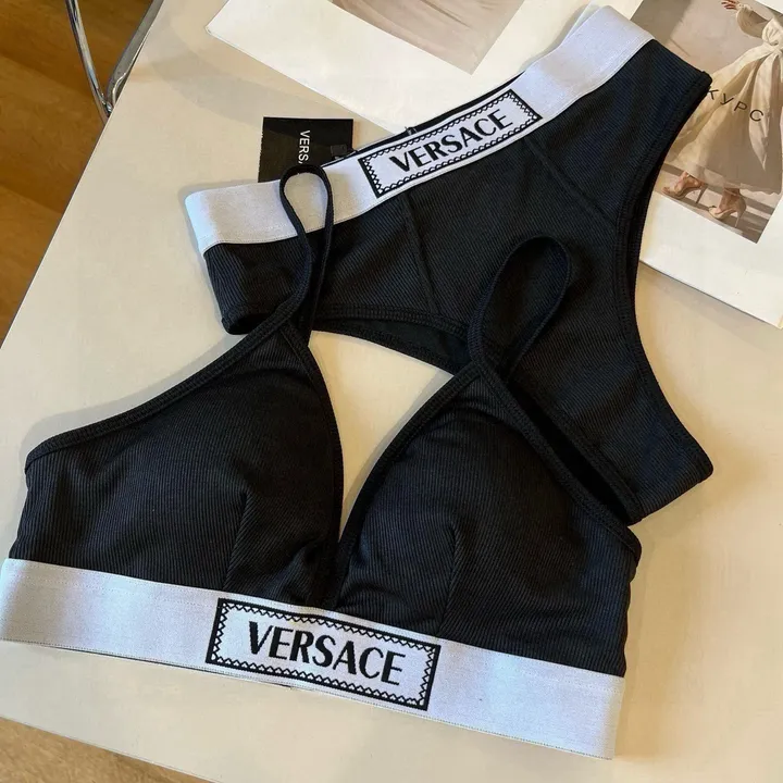 スーパーコピー ヴェルサーチ 水着