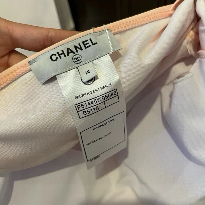 スーパーコピー シャネル 水着