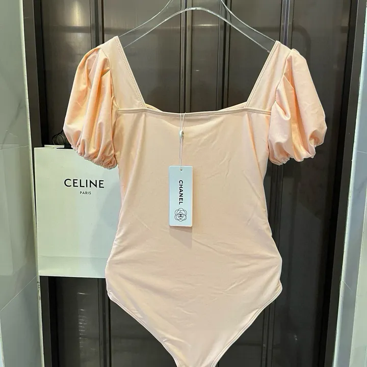 スーパーコピー シャネル 水着