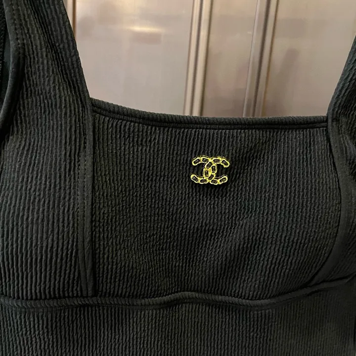 スーパーコピー シャネル 水着