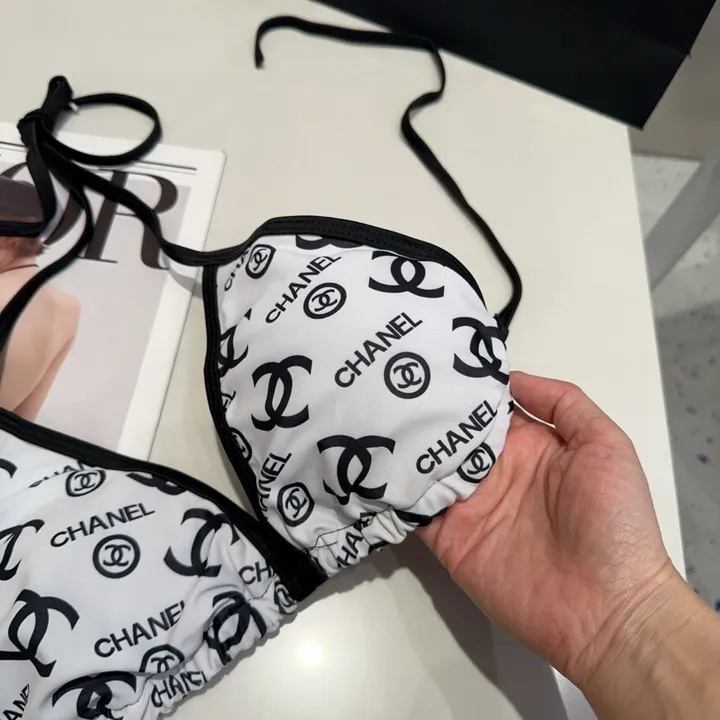 スーパーコピー シャネル 水着