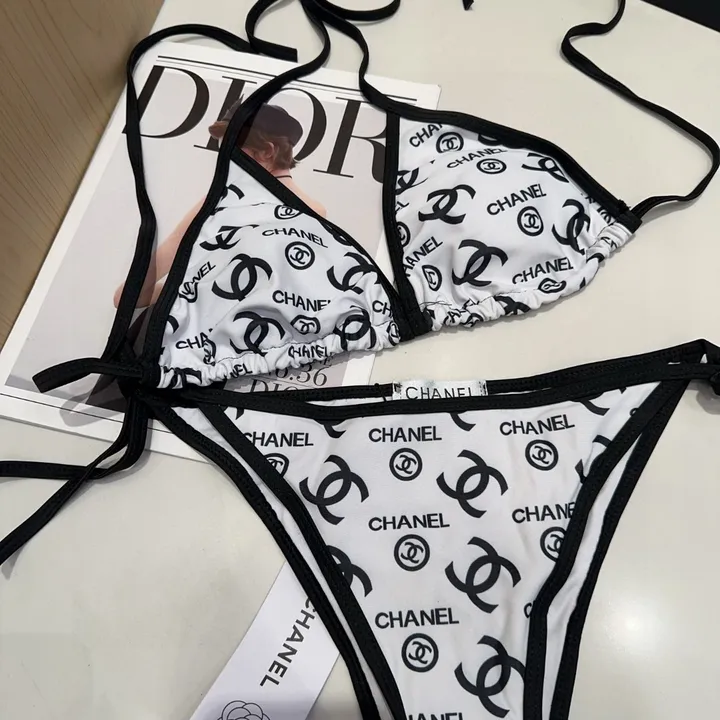 スーパーコピー シャネル 水着