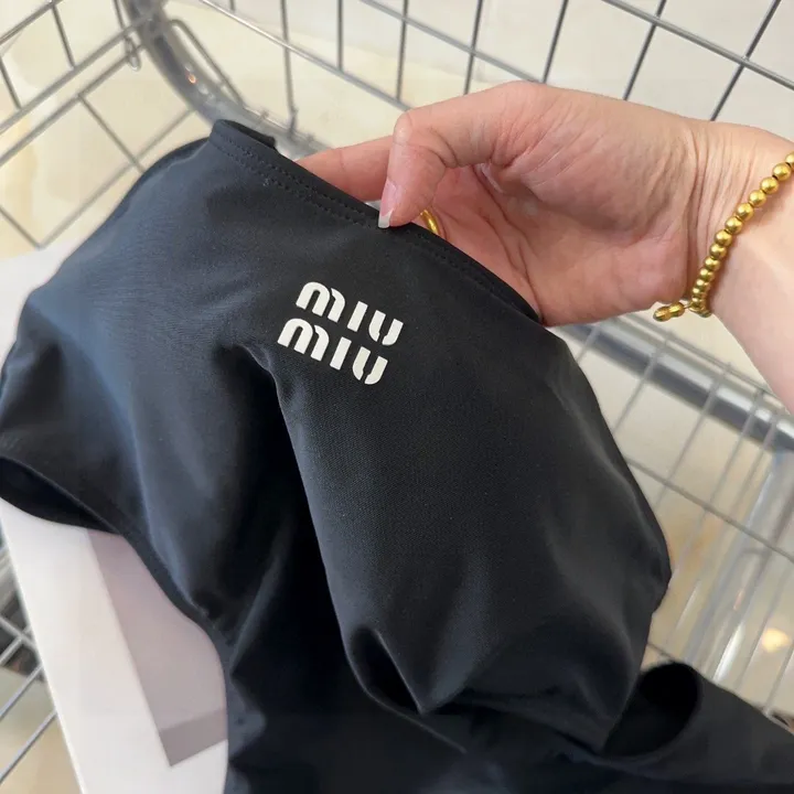 スーパーコピー 川久保玲 水着