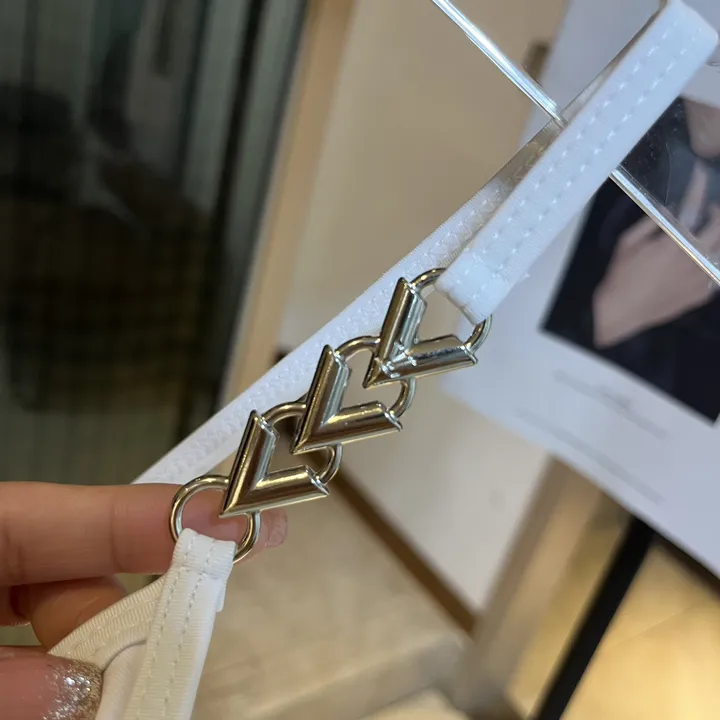 スーパーコピー シャネル 水着