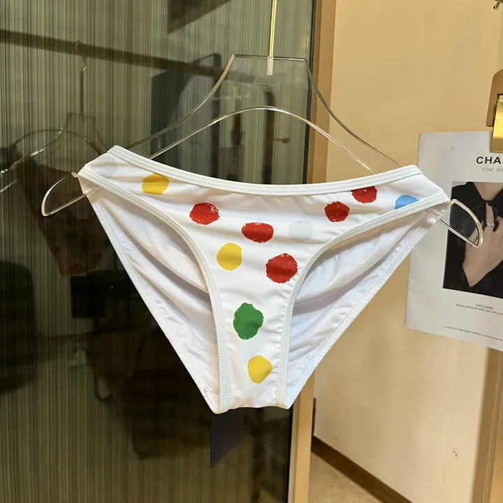 スーパーコピー シャネル 水着