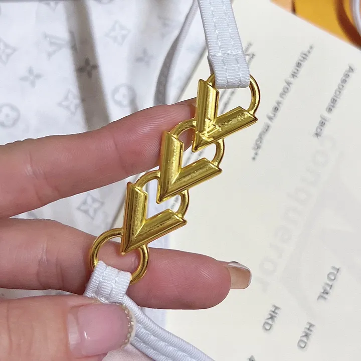 スーパーコピー シャネル 水着