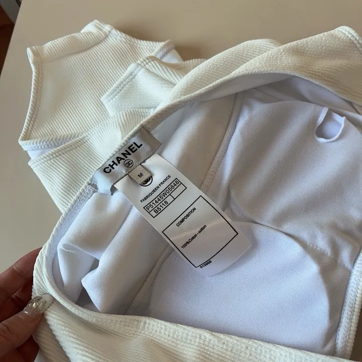 スーパーコピー シャネル 水着