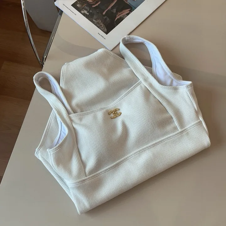 スーパーコピー シャネル 水着